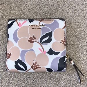 Wicked cute spring wallet from Kate Spade!